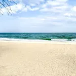 Διαμέρισμα у моря с панорамным видом золотой берег