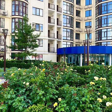 Appartamento у моря с панорамным видом золотой берег *