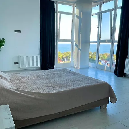 у моря с панорамным видом золотой берег * Οδησσός