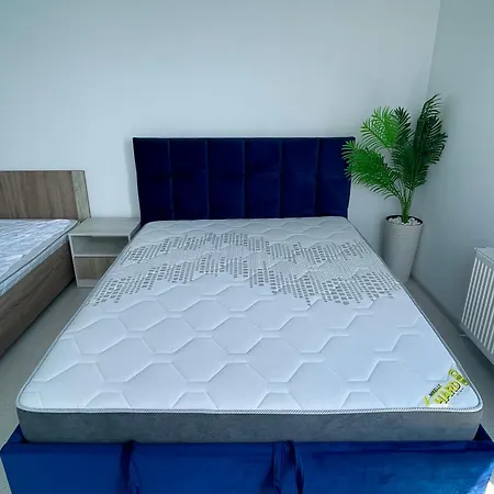 у моря с панорамным видом золотой берег Apartment