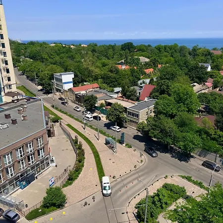 у моря с панорамным видом золотой берег Apartman *