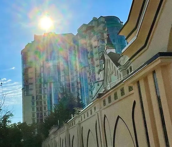 у моря с панорамным видом золотой берег