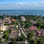 Lejlighed у моря с панорамным видом золотой берег *