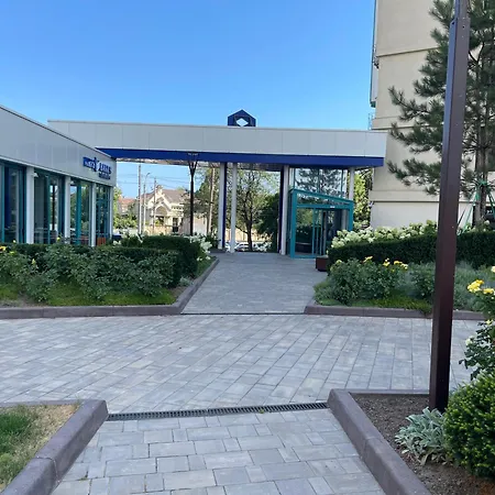 у моря с панорамным видом золотой берег Апартаменти *