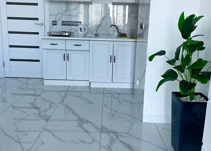 у моря с панорамным видом золотой берег *